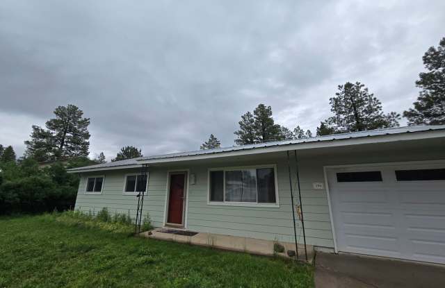 *Fully Furnished 3Bd/1Bath W/Single Car Garage photos photos