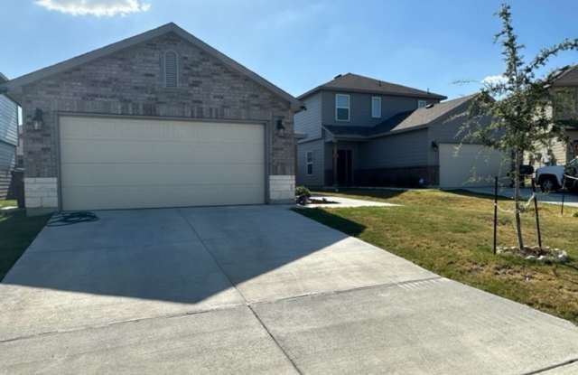 Beautiful  3 bedroom 2 bath * Ready for Move In Gallery 3