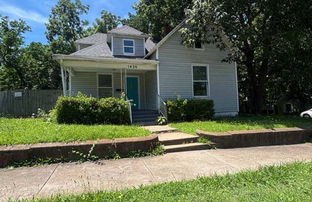 Rent this Beautiful 4 bedroom 2 bath House!!! photos photos