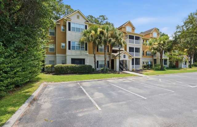 Island Living in a Gated Community | Spacious 2BR Condo on Whitemarsh Island photos photos Island Living in a Gated Community | Spacious 2BR Condo on Whitemarsh Island photos photos