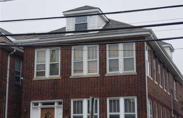 717 90TH ST - 717 90th Street, North Bergen, NJ 07047