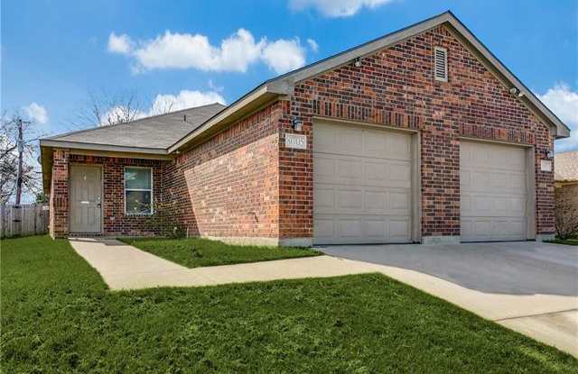 8005 Julie Avenue - 8005 Julie Avenue, Fort Worth, TX 76116