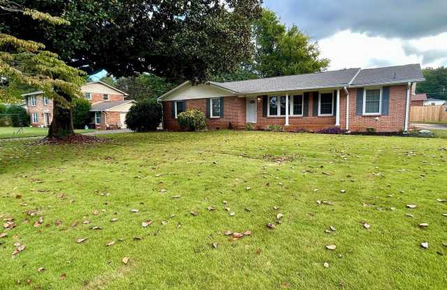 5623 Alta Dena Street - 5623 Alta Dena Street Southwest, Huntsville, AL 35802 5623 Alta Dena Street - 5623 Alta Dena Street Southwest, Huntsville, AL 35802