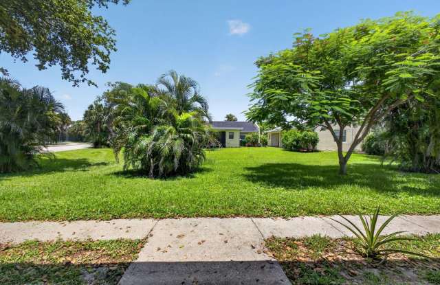 12395 Peconic Court Gallery 3