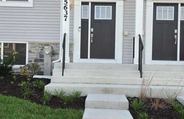 25637 W Wakefield Drive Gallery 1