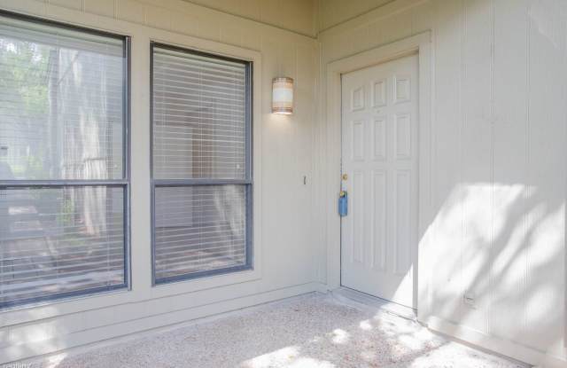 4113 Bayberry Dr Gallery 2