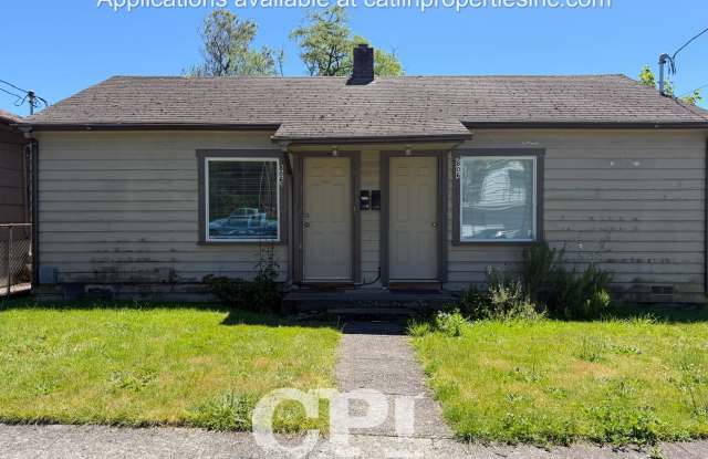1-Bedroom Apartment for Rent – 806 1/2 Ayers Street, Kelso, WA 98626 photos photos 1-Bedroom Apartment for Rent – 806 1/2 Ayers Street, Kelso, WA 98626 photos photos