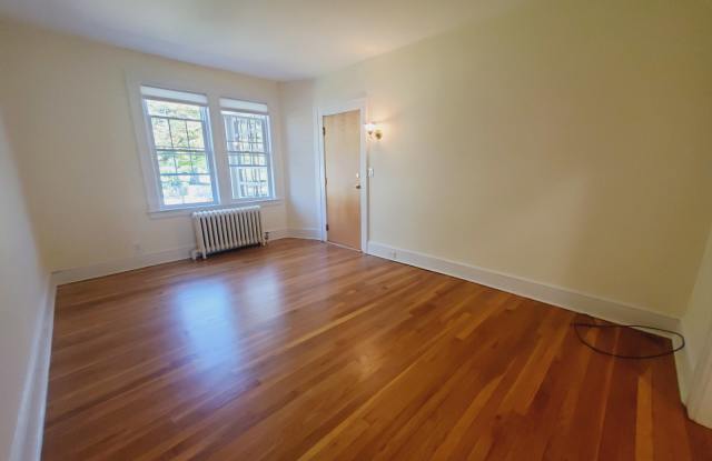 33 Holcomb Avenue Gallery 3