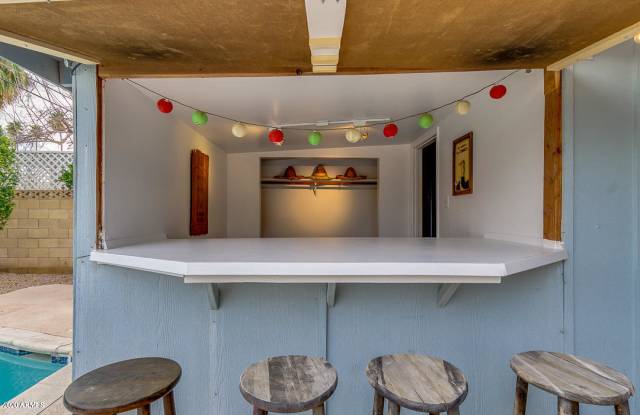 6901 E BELLEVIEW Street Gallery 2