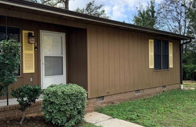 7615 Hamburg Drive unit: B - 7615 Hamburg Drive, Fayetteville, NC 28303