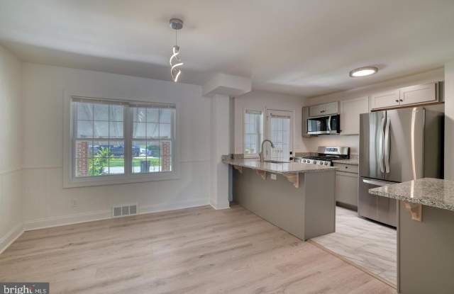 1722 EDGEWOOD Road photos photos