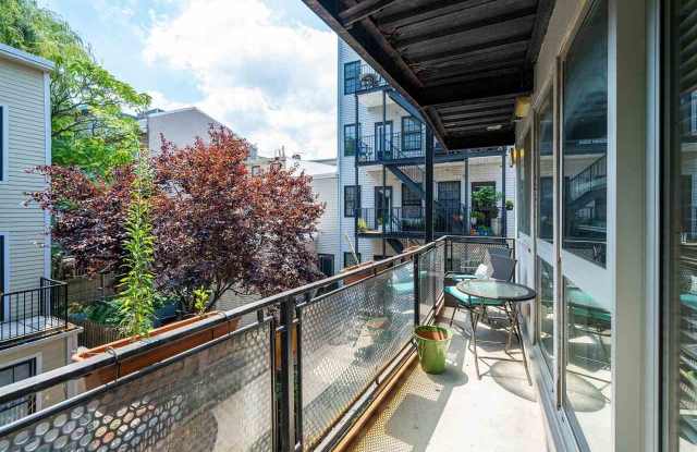 557 2ND ST photos photos