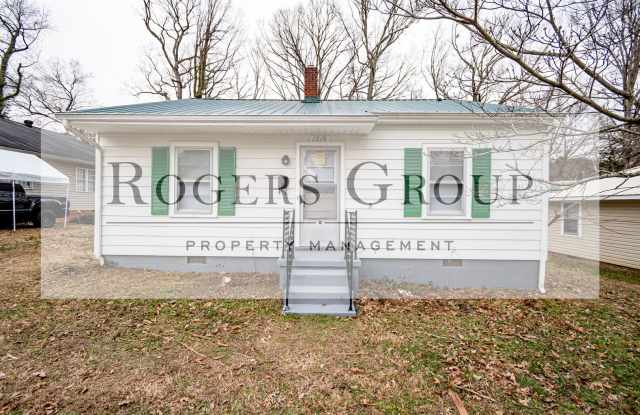 Homes for Rent in Henderson NC - 1216 Second Street - Schedule Showing Online at www.rentnc.net photos photos