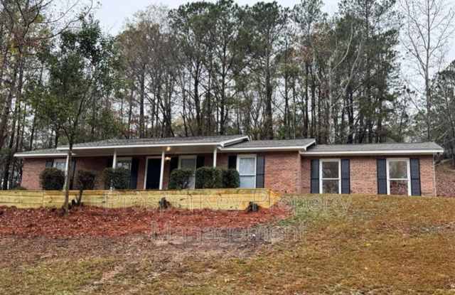 1715 Scenic Dr - 1715 Scenic Drive, Phenix City, AL 36869