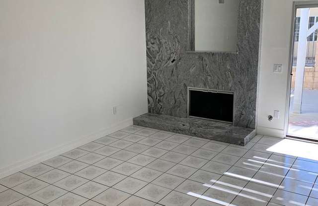 18860 Memo Ct Gallery 4