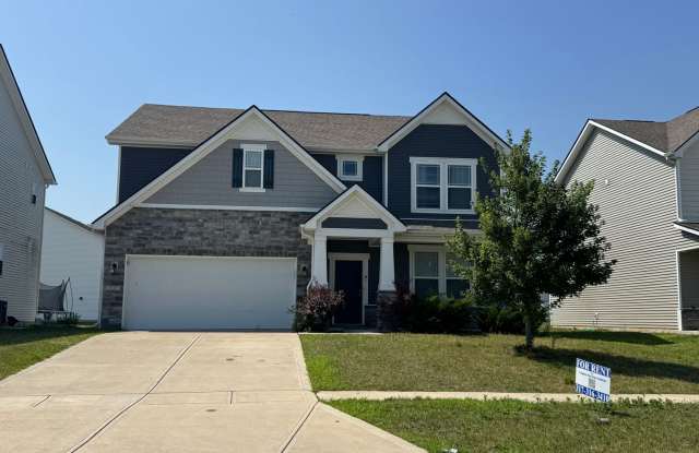 Now Showing this 3BR, 2 1/2 BA home located at 1147 Sorrell Pass, Greenwood, IN photos photos