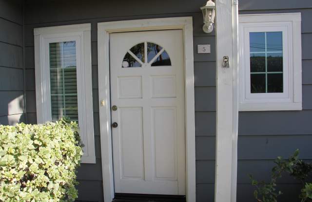 3906 Cochran St - 3906 Cochran Street, Simi Valley, CA 93063