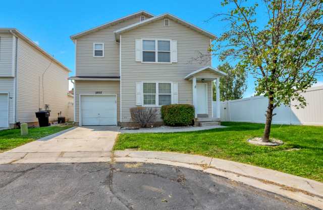 Newly Updated Pet Friendly 3 Bed - 2 Bath Home in Clinton - Fully Fenced Yard - Available NOW! photos photos Newly Updated Pet Friendly 3 Bed - 2 Bath Home in Clinton - Fully Fenced Yard - Available NOW! photos photos