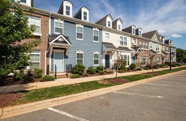 BEAUTIFUL 3 Bedroom Townhome Bonterra Village AVAILABLE NOVEMBER 2025 photos photos
