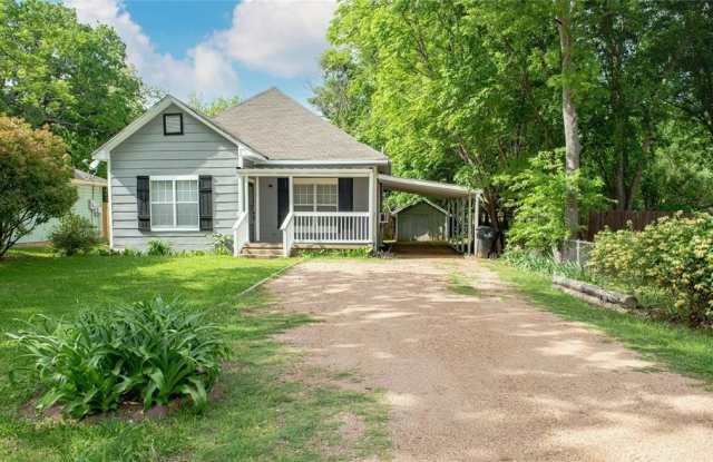 819 W Heron Street photos photos