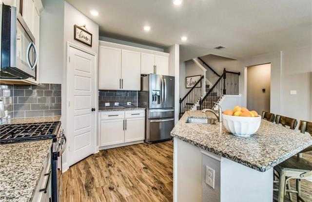 2733 Ryder Lane Gallery 2