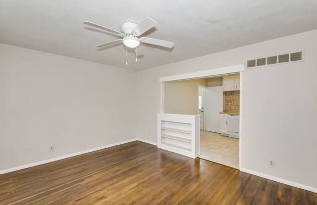 2 Bedroom Duplex with Basement photos photos