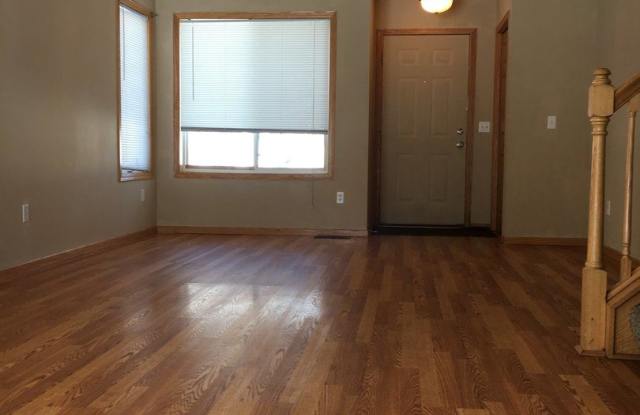 831 Glen Terrace Gallery 3