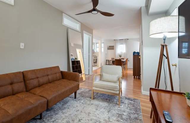 370 8th Ave photos photos