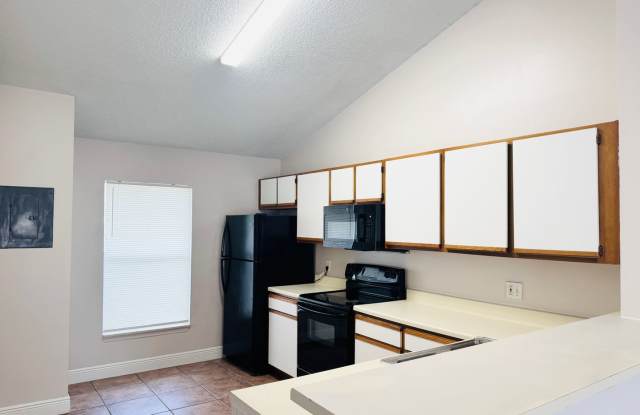 2 Beds 2 Baths Condo photos photos