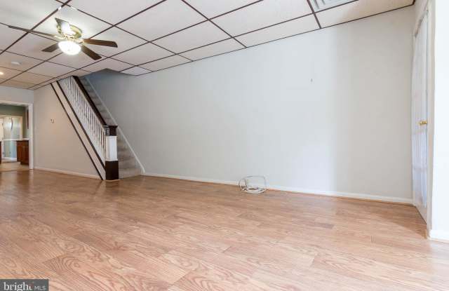 822 S ELLWOOD AVENUE Gallery 4