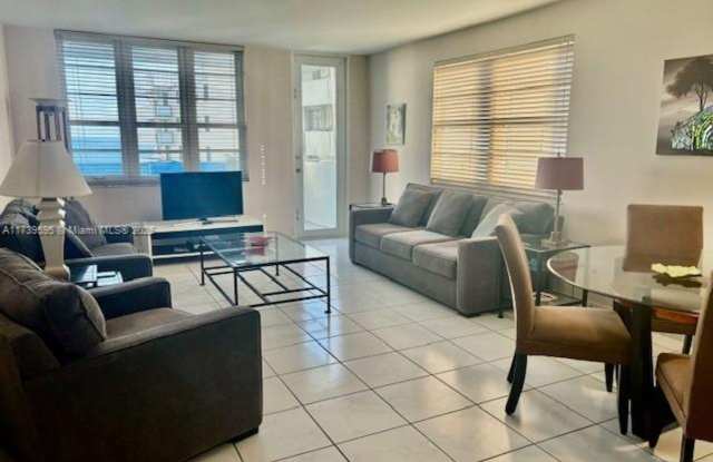 100 Lincoln Rd unit 821 (A11739595) photos photos