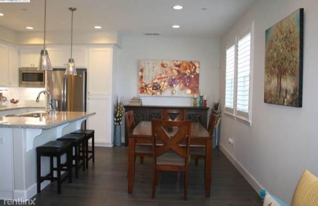 3502 Serra Cir Gallery 3