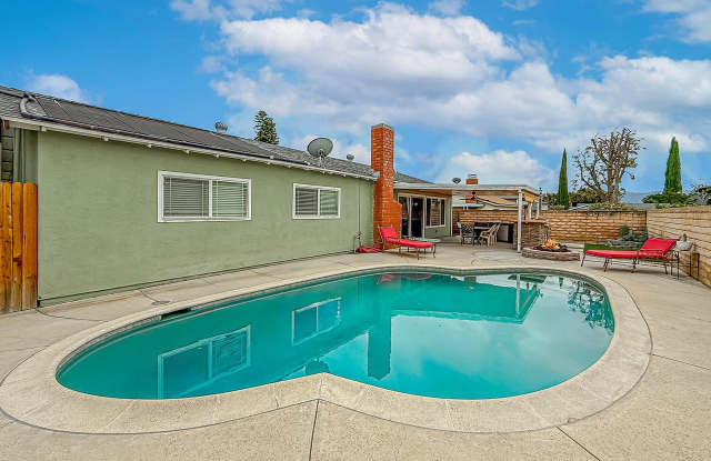 2439 Lita Pl photos photos