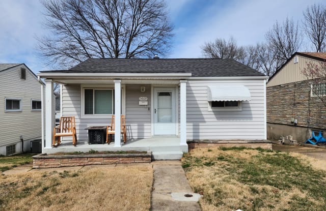 5609 Marquette Ave - 5609 Marquette Avenue, St. Louis, MO 63139