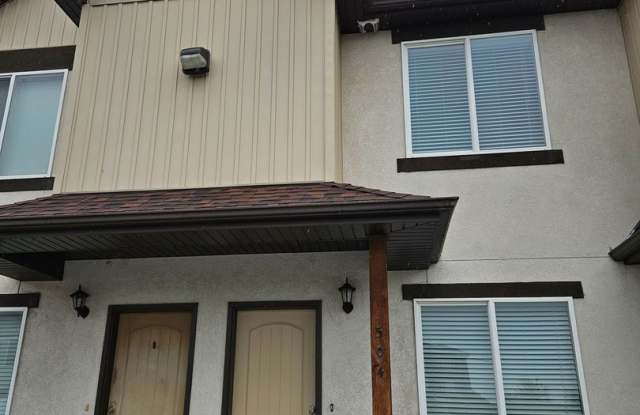 2 bed, 2.5 bath townhome in Lincoln Park photos photos