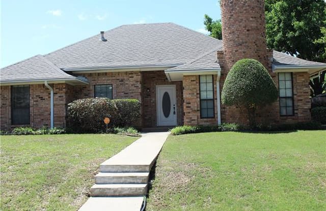 903 Smokerise Circle - 903 Smokerise Circle, Denton, TX 76205