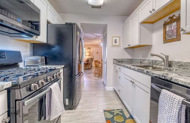 10039 62nd Avenue, N. Gallery 3