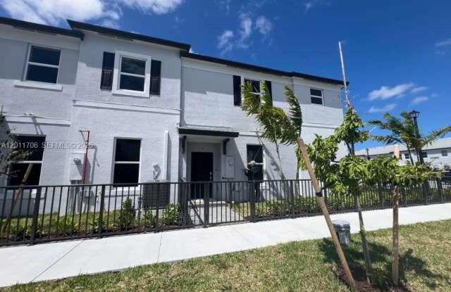 12430 SW 248th ST photos photos