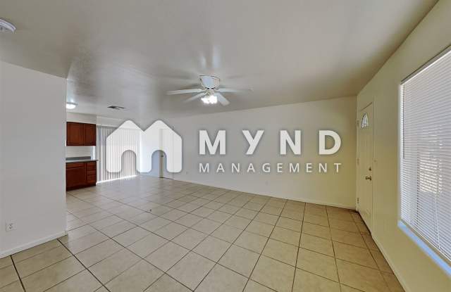 6839 W. Palo Verde Ave Gallery 4