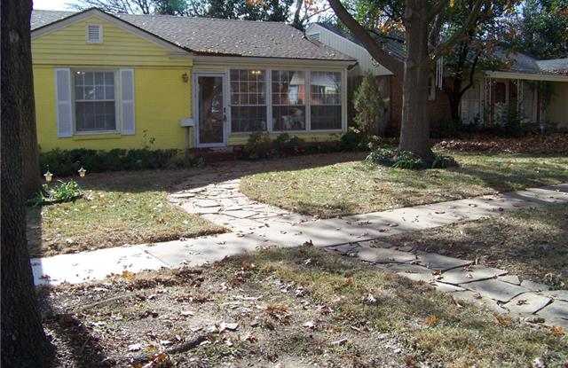4301 Curzon Avenue - 4301 Curzon Avenue, Fort Worth, TX 76107