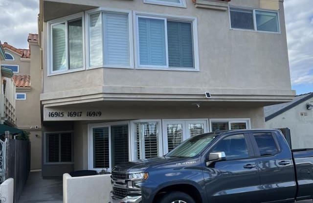 16917 10th Street - 16917 10th Street, Huntington Beach, CA 92649