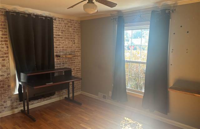 1841 Belmont Boulevard Gallery 3