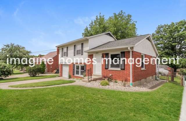 10685 Plainfield Road Gallery 3