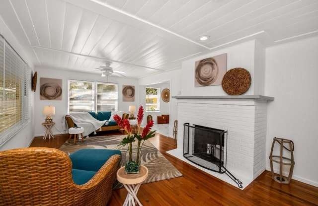 813 SE 14TH Court Gallery 4
