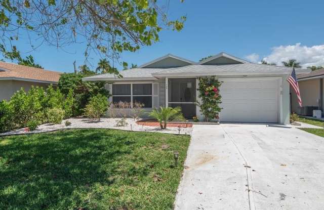 759 106th AVE N - 759 106th Avenue North, Naples Park, FL 34108