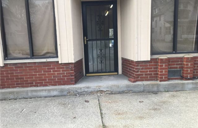 1267 West Waterloo Rd - 1267 W Waterloo Rd, Akron, OH 44314