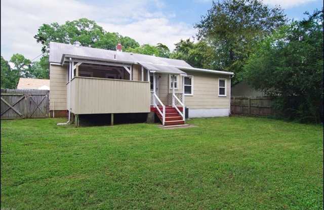 UNBEATABLE HAMPTON VALUE! Spacious 4-Bed with Epic Backyard Deck! Gallery 3