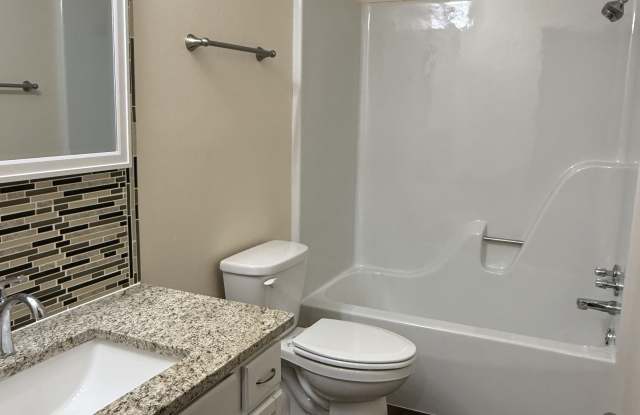 2600 Adams Street - 3 photos photos 2600 Adams Street - 3 photos photos