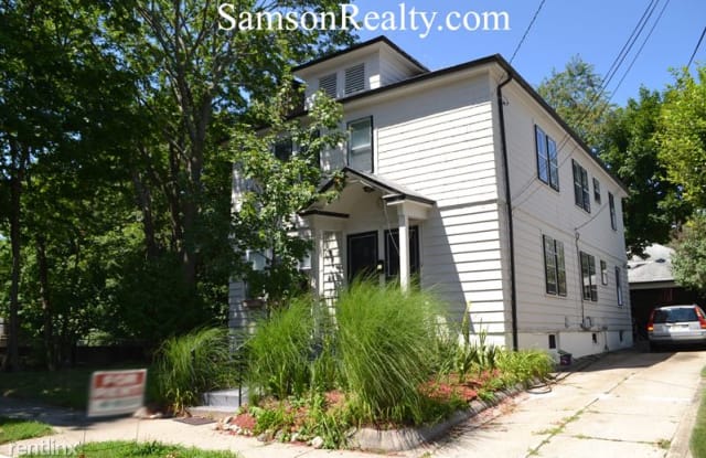 15 Aldrich Ter - 15 Aldrich Terrace, Providence, RI 02906