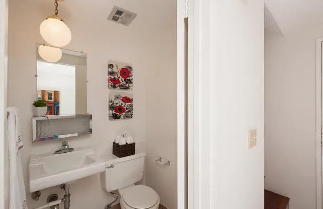 955 Las Lomas Dr Gallery 3